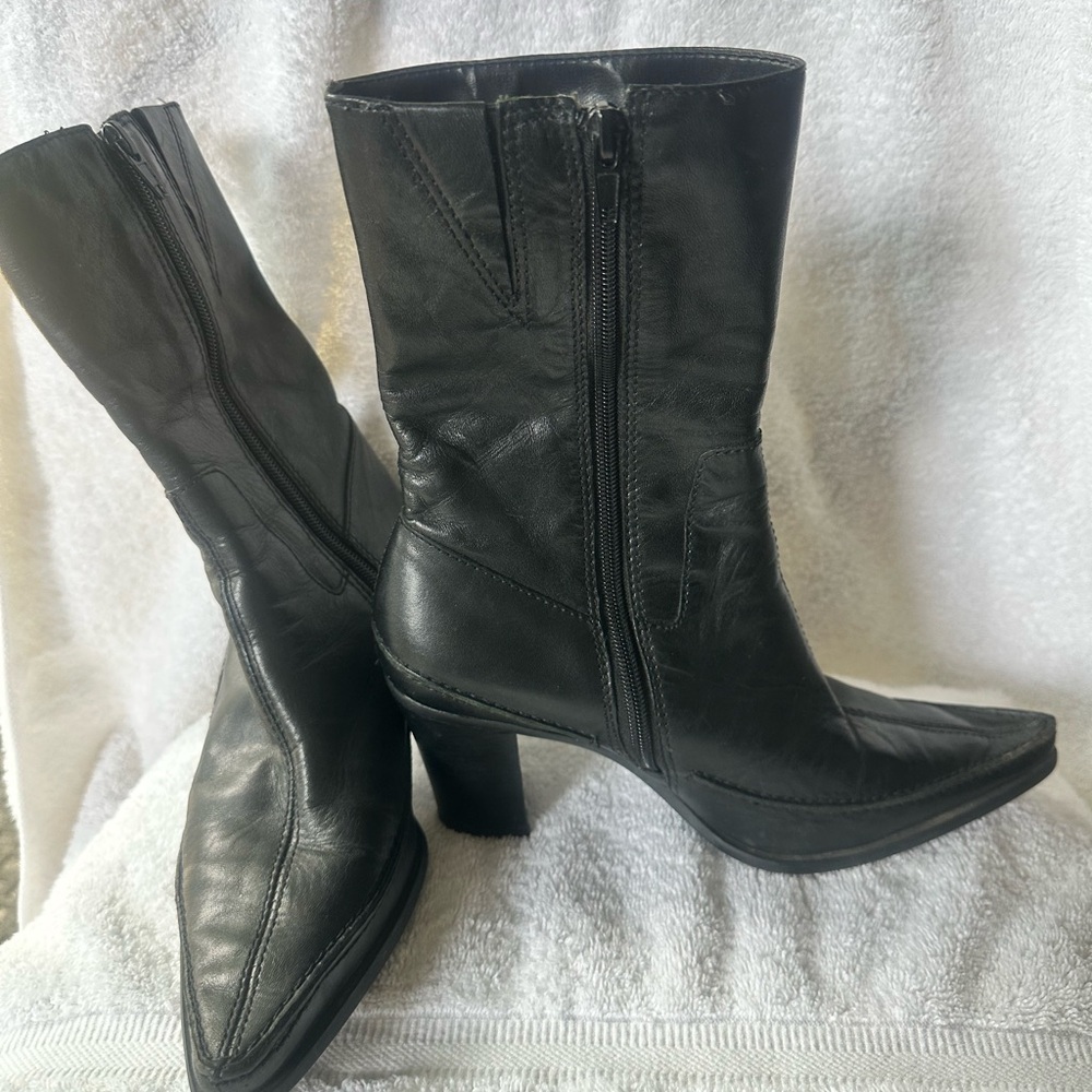 Diba Black Heeled Boots Sleek Leather Mid-Calf